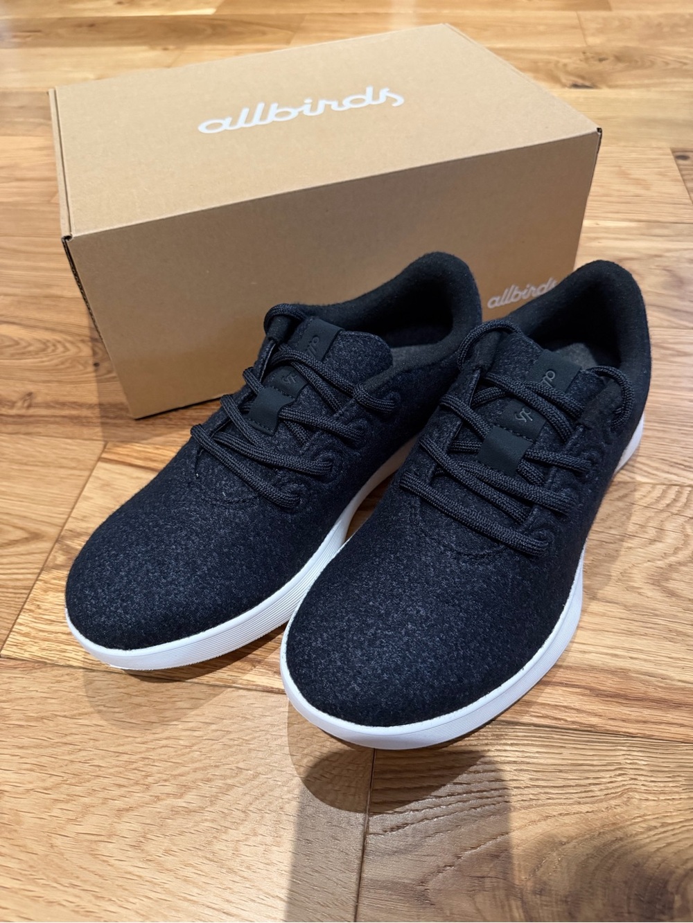 NWT Allbirds Men’s Wool Runner NZ Natural Black Blizzard Sneakers Size 8